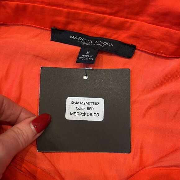 100% POLYESTER MARC NEW YORK super soft, light weight button up blouse WOMENS M - Picture 3 of 3